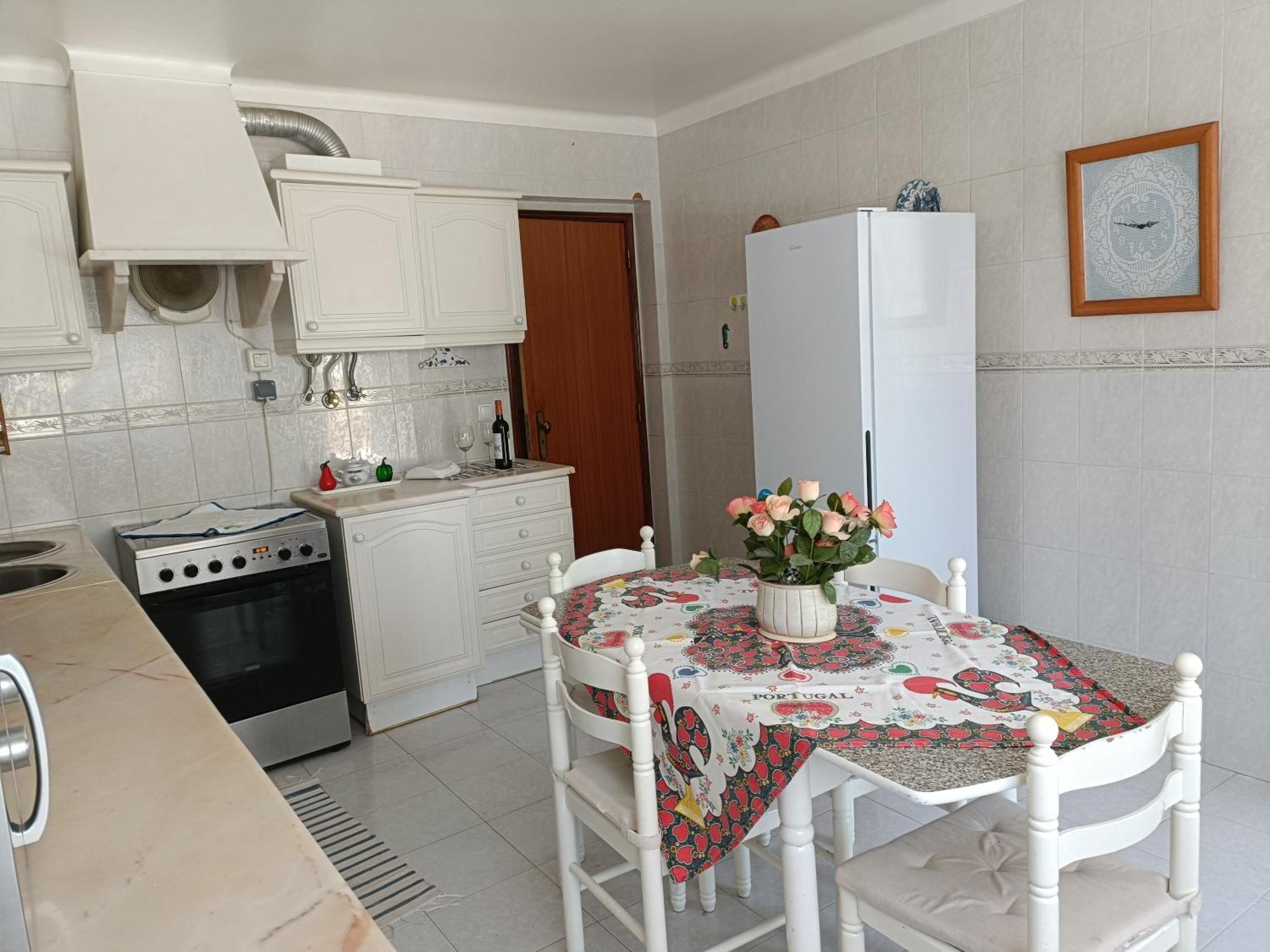 Casa Em - Setubal * Palmela